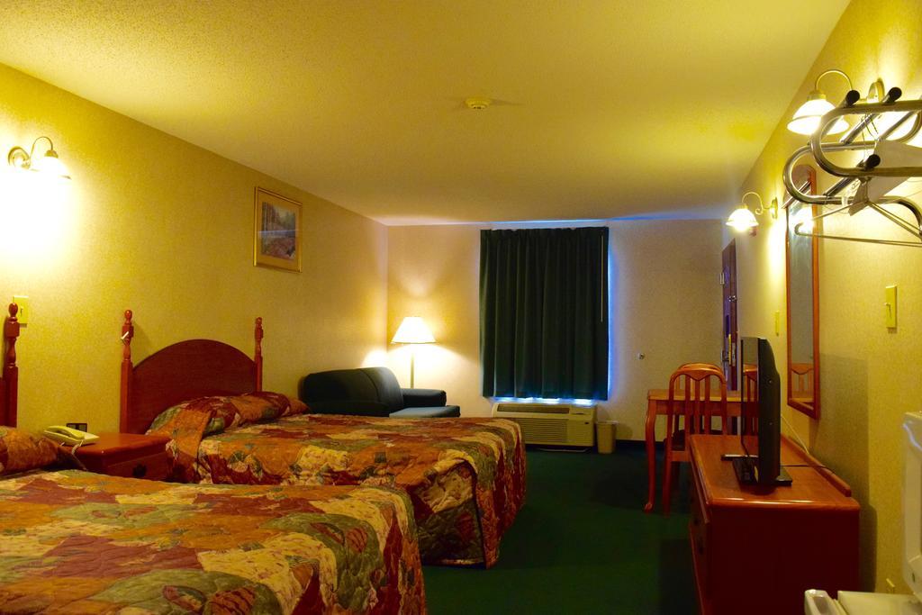 Wadley Inn Екстер'єр фото